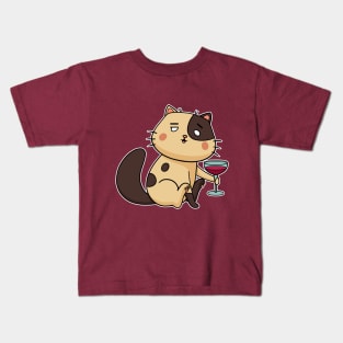 Cute cat with wine Kids T-Shirt